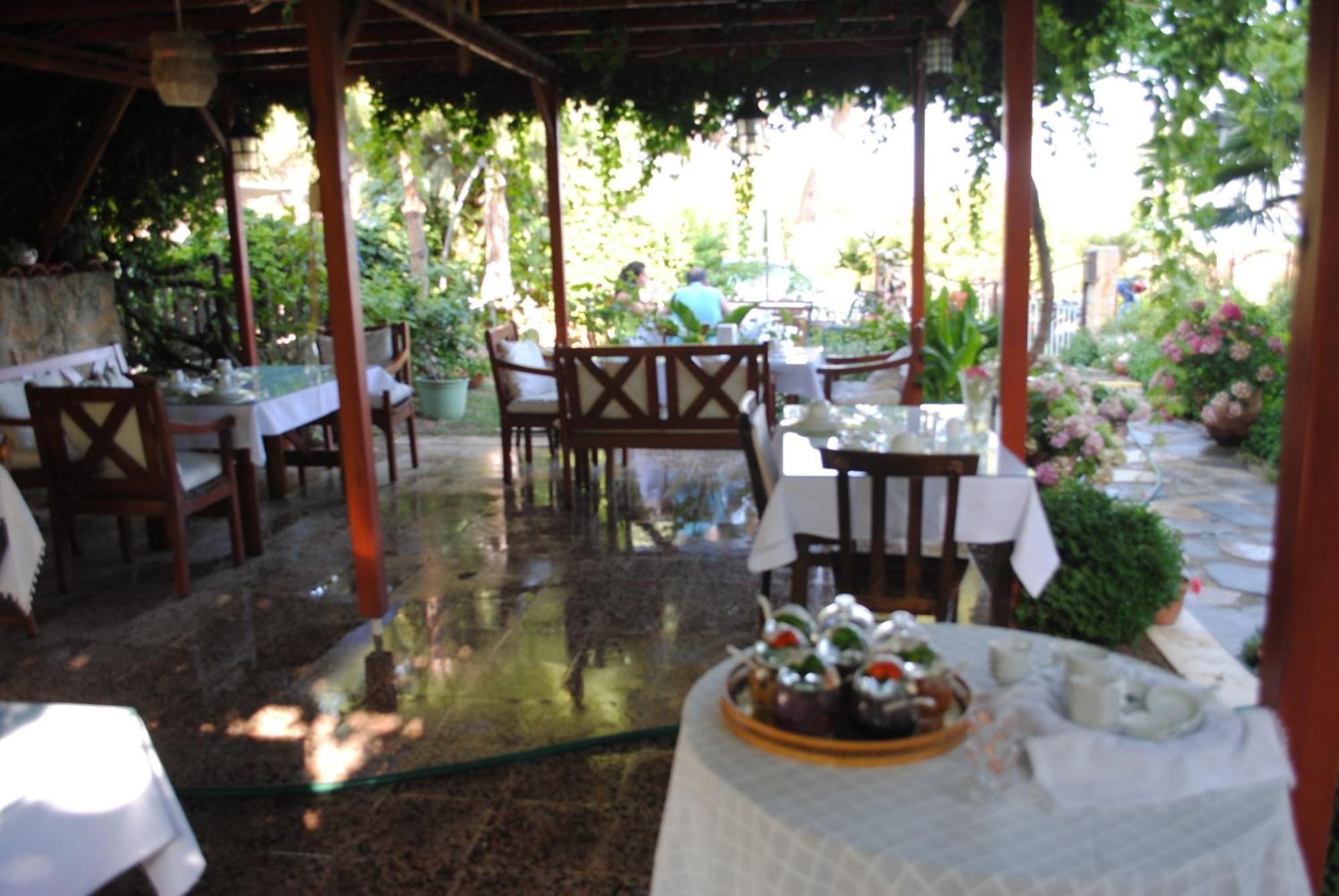 Gunebakan Taliani Hotel Ayvalı Kültér fotó