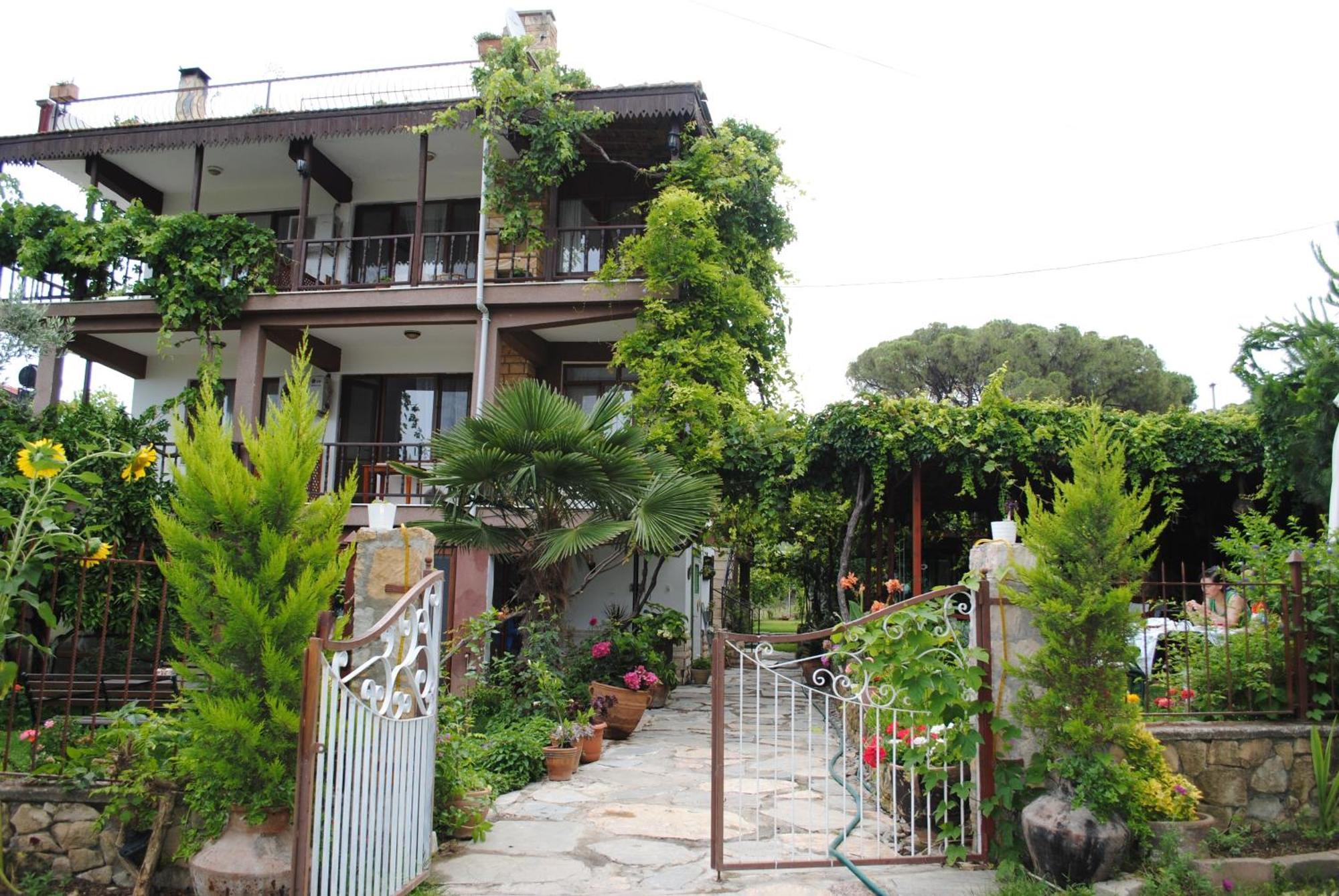 Gunebakan Taliani Hotel Ayvalı Kültér fotó